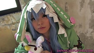 女人亂搞假陽具陰道
