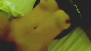 年輕的女孩，她的情人做kuni