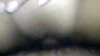充滿激情的乘客假出租車做了溫柔的口交