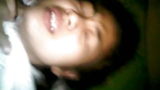 俄羅斯賤人錢準備吸吮街上的第一位朋友拿起藝術家